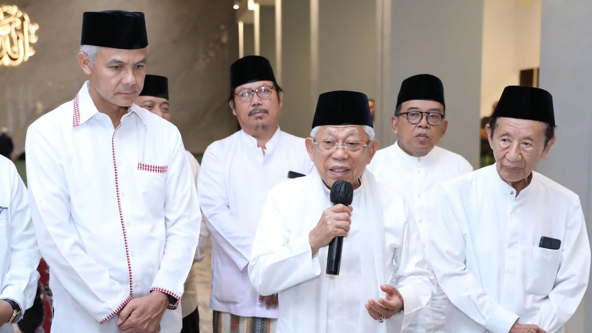 Kebahagiaan Ganjar Pranowo dan Ma’ruf Amin Salat Tarawih di Masjid Raya Baiturrahman Pasca Revitalisasi