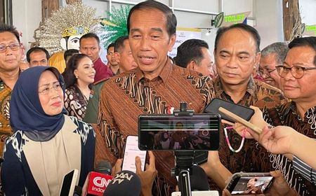 Cerita Lucu Jokowi Saat Cucunya Protes Gambar Wajahnya Jelek Saat Dikritik Insan Pers