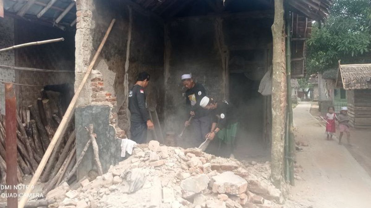 万丹218所房屋因地震而受损 立即获得帮助