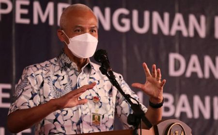 Ganjar Pranowo Minta Warga Jateng Jangan Takut Bayar Pajak