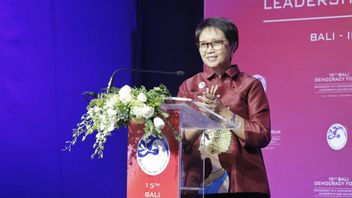 إندونيسيا تعقد مؤتمرا دوليا حول تعليم المرأة الأفغانية ، وزيرة الخارجية ريتنو: يجب أن نفعل شيئا