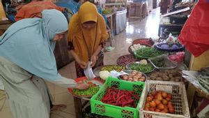 Harga Cabai Keriting di Mataram Mulai Pedas di Kantong, Tembus Rp40 Ribu per Kilogram