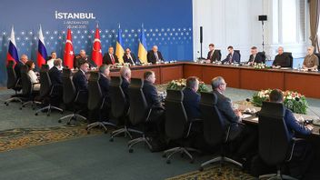 ronyme : la Russie attend la date du prochain tour de négociations avec l'Ukraine