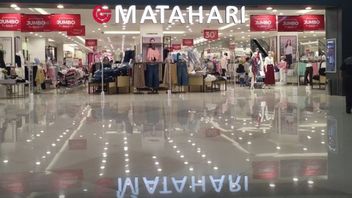 複合企業モクタール・リアディが所有するマタハリ百貨店がアンバルクモ・ジョグジャカルタ広場に新店舗をオープン