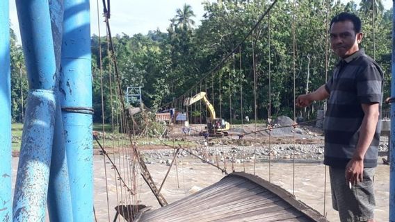 4 Jembatan Gantung di OKU Sumsel Rusak Berat Diterjang Banjir Bandang