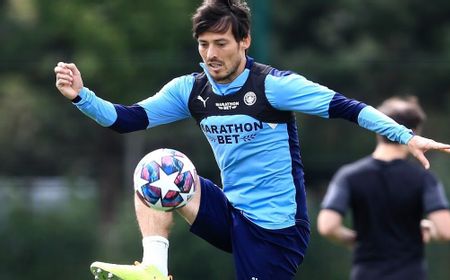 Direktur Olahraga Lazio Sebut David Silva Bukan Pria Sejati