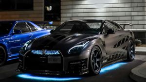 4台の高級車シンガポール人観光客タイのセンバランガン駐車、5億ルピアの罰金