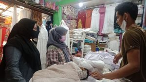 Toko Perlengkapan Ibadah di Medan Laris Manis Jelang Ramadhan