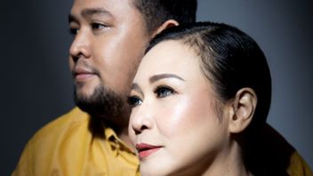 Ria Prawiro Percayakan Lagu <i>Tetap Cinta</i> untuk Mark Pattie