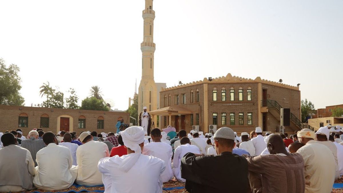 Alhamdulillah, Pemkab Jember Bolehkan Salat Idulfitri 2021 di Masjid