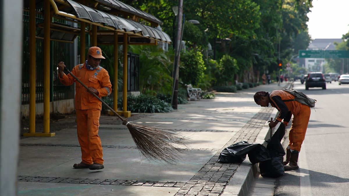 Pengaruh COVID-19 terhadap Program Pengelolaan Sampah di Jakarta