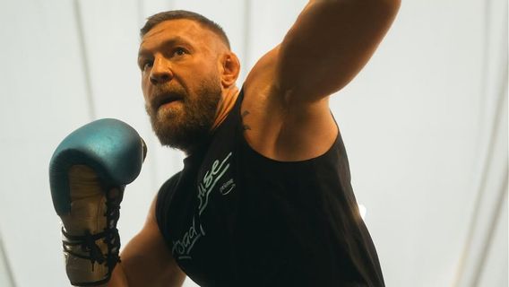 Bos UFC Sangkal Duel Conor McGregor dan Logan Paul di Ring Tinju