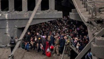 莫斯科为平民离开乌克兰提供人道主义走廊，但大多数通过俄罗斯或白俄罗斯