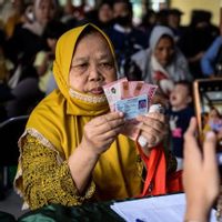 Dapat Bansos Malah Main Judol, Kemensos Coret 39 Penerima PKH di Tangerang