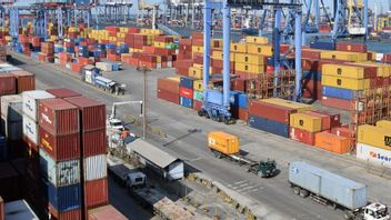 Trade Balance Surplus In May 2024 Estimated To Drop To 2.1 Billion US Dollars