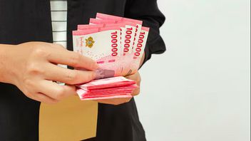 Tips Saving Money Amid Turbulent Demonstrations And Uncertainty