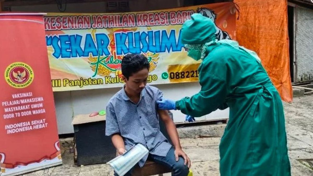 Berita Kulon Progo: Binda DIY Sisir Vaksinasi COVID-19 Terhadap Lansia Hingga Pelaku Seni Di Panjatan