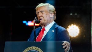 YouTube Bayar Ro408,8 Miliar  untuk Selesaikan Gugatan Hukum Donald Trump