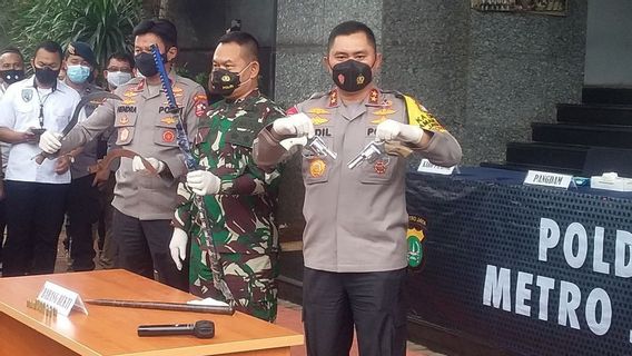 Menanti Kronologi dan Bukti-bukti Lengkap Polisi Soal Tewasnya 6 Laskar Khusus Rizieq Shihab