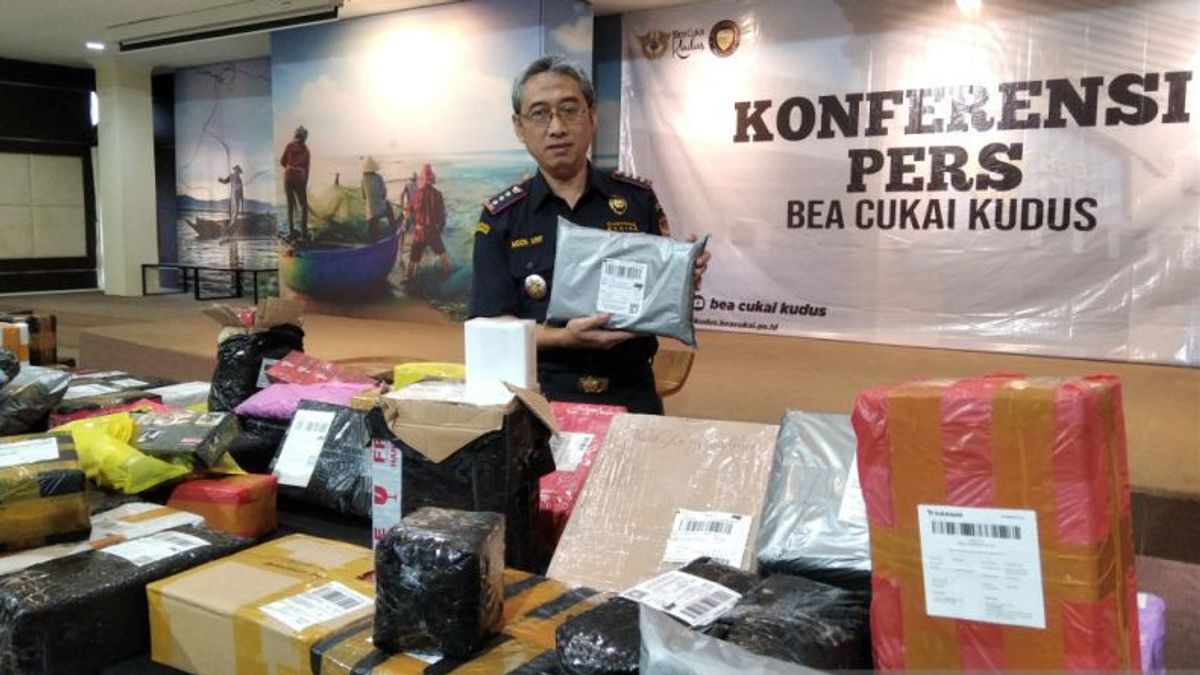 Customs And Excise Forms Task Force To Monitor Illegal Cigarette Online Sales At E-Commerce