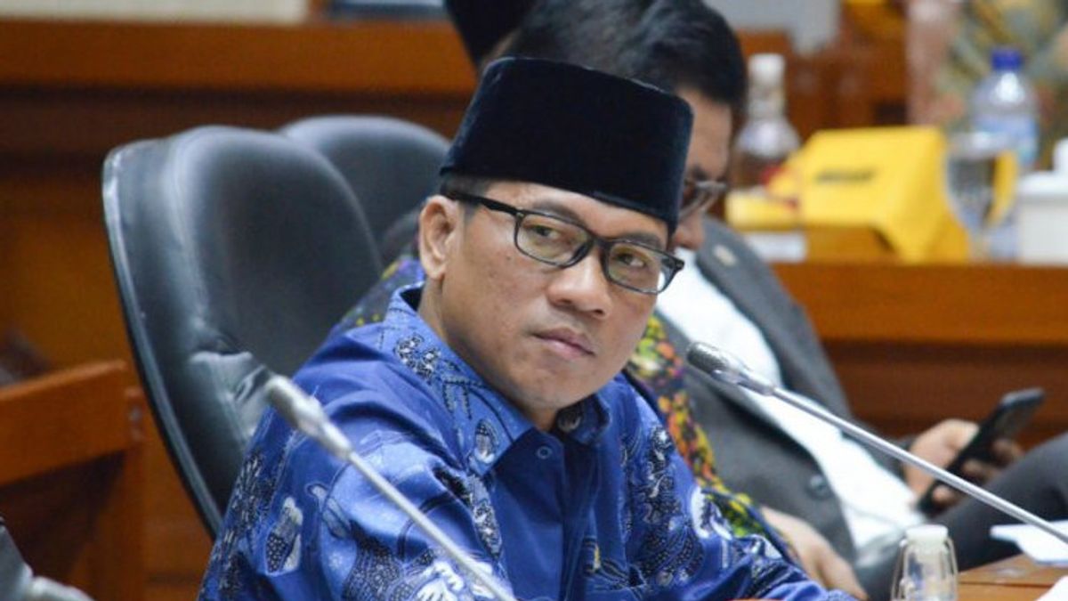 Admitting That He Was The Deputy Chairman Of The MPR To Replace Zulkifli Hasan, Yandri Susanto Was Sworn In Thursday Afternoon