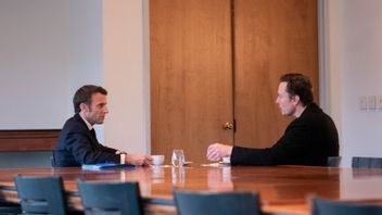 伊曼纽尔·马克龙（Emmanuel Macron）和埃隆·马斯克（Elon Musk）讨论过，同意Twitter上的言论自由仍然是一个限制