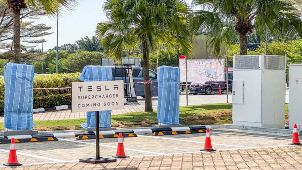 Tesla Expands Supercharger Infrastructure In Malaysia
