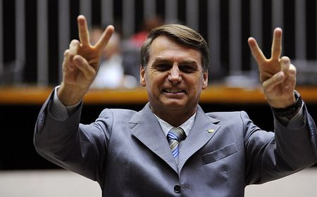 Jair Bolsonaro, Presiden Brasil yang Suka Serobot Tanah Masyarakat Adat