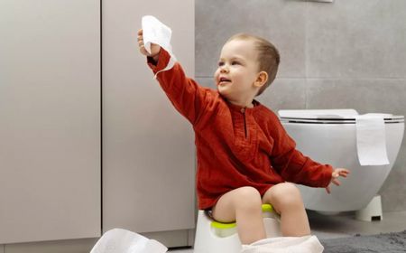 Keterlambatan Toilet Training Dapat Berdampak pada Kesehatan Anak