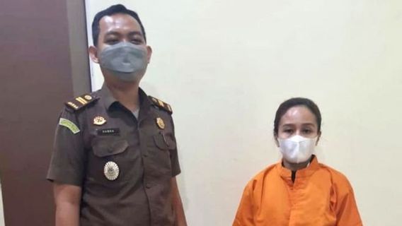 Le Suspect Du Contrefacteur BNI Bilyet Giro Détenu Par Le Procureur De Makassar, Les Preuves Sont Des Métaux Précieux à La Propriété