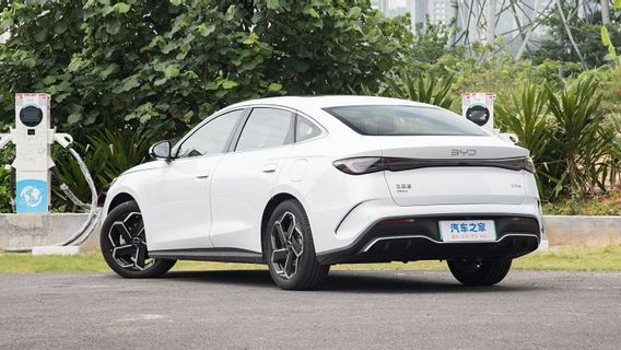 BYD introduit le dernier système PHEV, quels sont ses avantages?