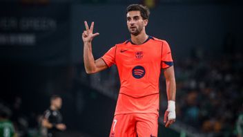 Ferran Torres Scores Hattrick, Barcelona Beats Real Betis
