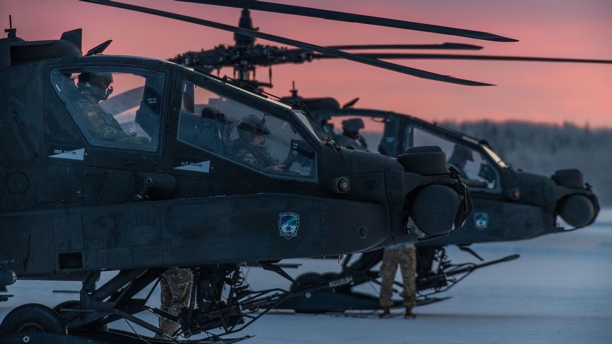 تعزيز الجناح الشرقي لحلف شمال الأطلسي، الرئيس بايدن يرسل مئات الجنود والطائرات المقاتلة من طراز F-35 ومروحيات هجومية من طراز AH-64 Apache