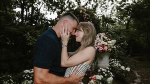 Selamat! Taylor Swift dan Travis Kelce Resmi Tunangan