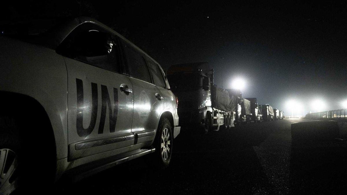 تستخدم قافلة الأمم المتحدة للمساعدات الإنسانية طريقا بحريا جديدا للوصول إلى منطقة غزة الشمالية
