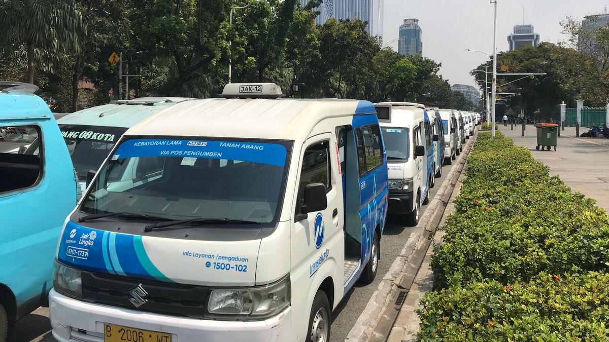 DPRD appellera Transjakarta à la démonstration des chauffeurs de microtrans