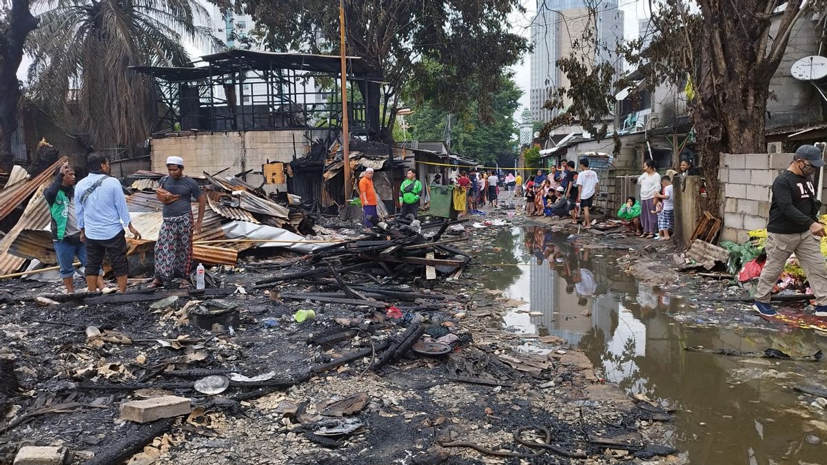 The Fire That Sheld 50 Semi-Permanent Houses In Gambir As A Result Of Lupa Gas Compulsionditated