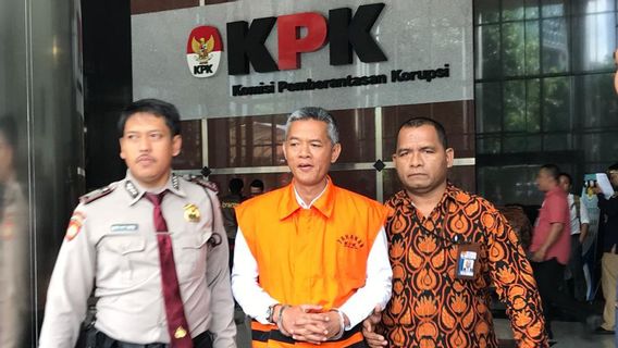 Une Faible Peine Pour Le Pot-de-vin De L’ancien Commissaire Du KPU Wahyu Setiawan A été Prédite