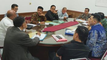 لم يظهر المدعى عليه في الوساطة في نزاع كادين جاوة الغربية