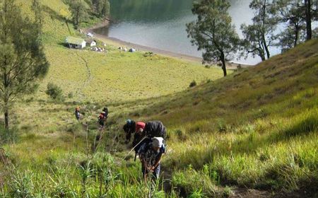 Ingat Ya, Gunung Semeru Ditutup Total Sampai 31 Maret 2021