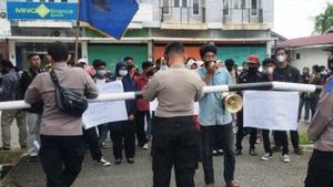 Tuntut Pengusutan Pemerkosaan terhadap Anak, Mahasiswa Demo di Polres Aceh Barat