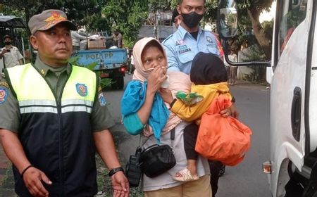 Satpol PP Sasar Manusia Gerobak Saat Ramadan, Masyarakat Diminta Beramal Langsung ke Masjid