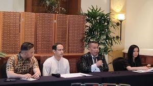 Hotman Paris Bilang Pemeriksaan Nadiem Makarim oleh Kejagung Ditunda Sepekan 