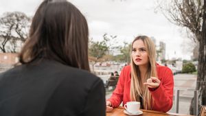 7 Tanda Verbal Orang Berbohong, Perhatikan Secara Jeli