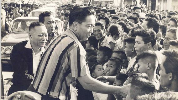 残念なことに、フィリピン人はフェルディナンド・マルコスの誕生日を記念することを余儀なくされました