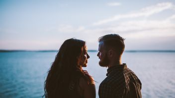 لتجنب الملل ، وهنا 10 طرق للحفاظ على زواجك ودية