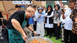 Il y a un festival de shrimp à Banyuwangi, c’est l’objectif