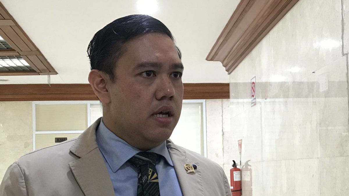 Bantah Effendi Simbolon, Legislator Golkar: Tidak Ada Konflik Panglima TNI dan KSAD