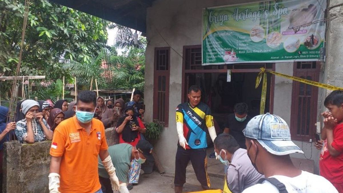 L’enquête du corps d’une femme dans le chouchon central de la maison de Bikin Geger, résidents de Koto Gadang Sumbar