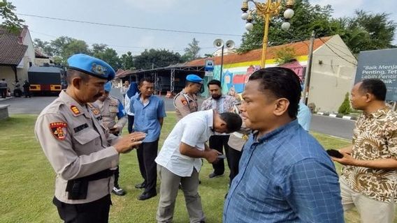 Salah Satu Pencegahan Polresta Surakarta, Periksa HP Anggotanya dari Judol  